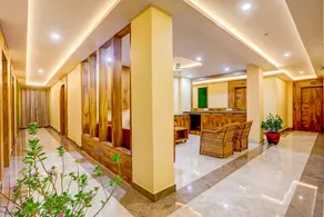 Super Townhouse Oak Dhanbad Central Near Golf Ground - Image 3