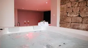 LOVE ROOM Love and Spa, Nature and Rest - Image 3