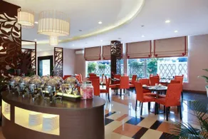 IPB Convention Hotel Botani Square - Image 2