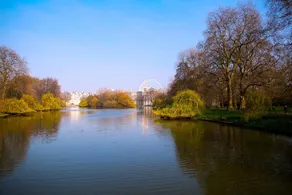 4 Bedroom Central London Flat With Balcony - 5 Mins to Oxford Street - Image 5