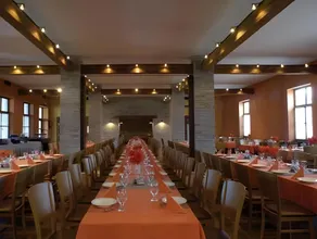 Sarlóspuszta Club Hotel - Image 4