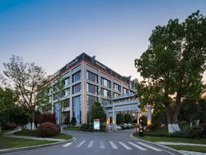 Kaiyuan Manju Zhen’xuan Ningbo Huayuan Lishe - Image 5