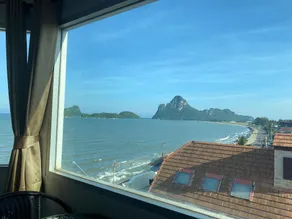 Prachuap Beach Hotel - Image 5