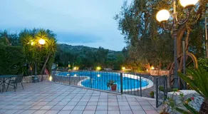 Hotel Apeneste - Image 3