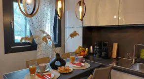 ELITE LUXURY APARTMENTS - Image 4