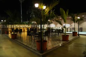 Hotel Yashoda - Image 2