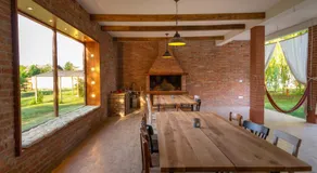 Garden Holiday Home - Image 5