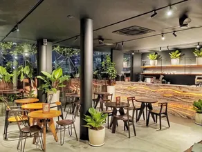 Rasuna Icon Hotel - Image 3