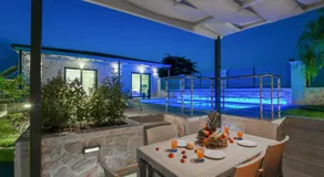 Lea Villa - Brand New Modern Villa - Image 4