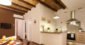 Apartament modern al carrer Blai, Poble Sec - Image 3