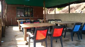 Vinee's kitchen and Motel - Image 2