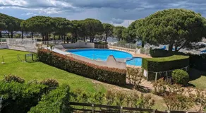 Studio vue port, belle terrasse, piscine - Image 5