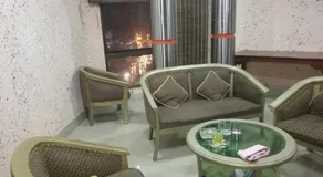 Hotel City View Peshawar - Image 4