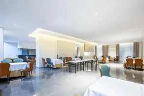 Qiandao Sea View Hotel - Image 2
