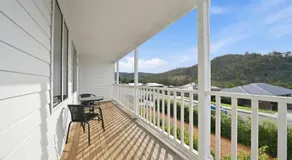 Spacious 4BR Home Near Hobart Airport Perfect for Families - Image 3