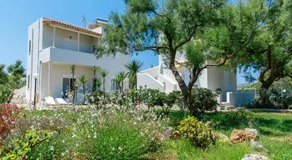 Zefyros Apartments and House - Image 4