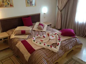 Appart Hotel Rodes - Image 2