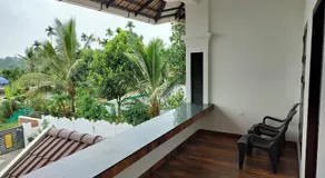 Roneys Villa - Image 2