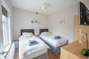 Helena Cottage - Image 4