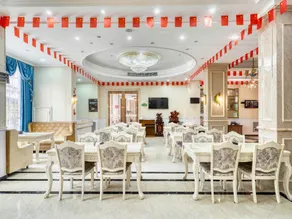 Elong Wanguo Hotel - Image 3