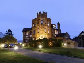 Castle House Holiday Home - Image 5