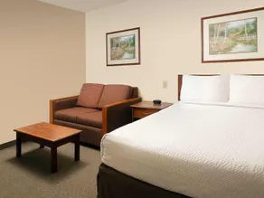 WoodSpring Suites Jacksonville Beach Blvd - Image 5