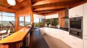 Kinoie Mornington - OCEANVIEW - Image 4