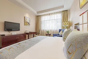 Kaiyuan Hot Spring Resort - Image 2