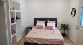 Love Room La parenthese - Image 3
