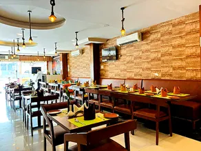 Hotel Oak By Mega Groups - Image 2