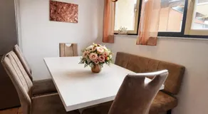 Apartment für 6 Gäste mit Balkon und Parkplatz - Image 3