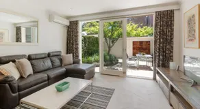 2BR Terrace on Leafy Tree-Lined Street - Image 2