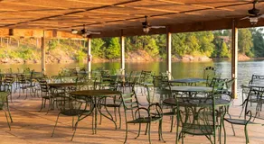 C24 - Lake view three bedroom, three bath Harbor North luxury cottage with private hot tub overlooking Lake Ouachita - Image 3