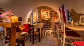Porfyrousa Traditional Hotel - Image 3