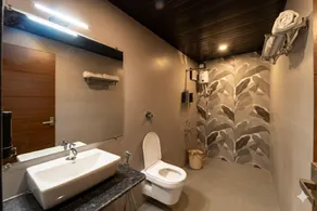 Mantraa Jungle Resort - Image 4