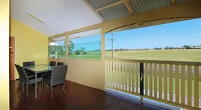 BILLY'S BEACH HOUSE, ELLIOTT HEADS - Image 4