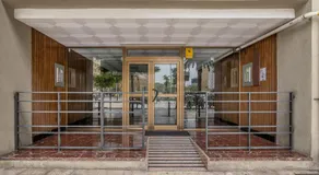 Chic Aparment Barcelona near Plaza España - Image 5