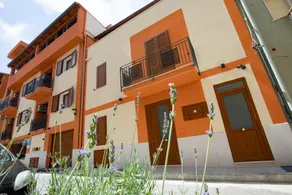 Azzurra Apartments - Image 4