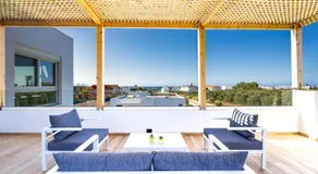 Sardines Luxury Villas - Image 3