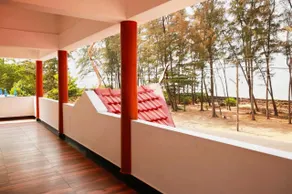 Relax inn cherai beach - Image 4