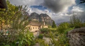 Astraka Guesthouse I - Image 3