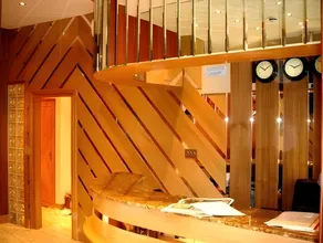 Kensington Suite Hotel - Image 4