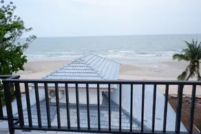 C-Sky Private Beachfront Studio 1 - Image 3