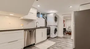 Guest Suite At Hilltop And Cherry Creek Near to Museums - Image 3