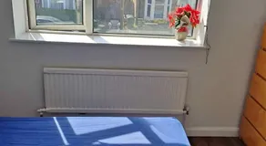 Day time room - Image 4