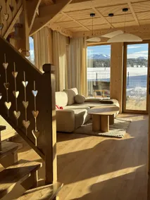 Lovelia - Luxury Mountain Chalet with Hot Tub - Image 2