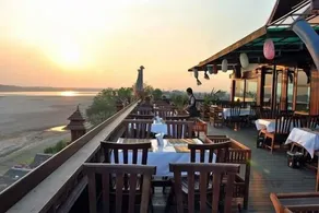 Seng Tawan Riverside Hotel - Image 3