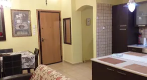 TAKIS HOUSE - Image 3