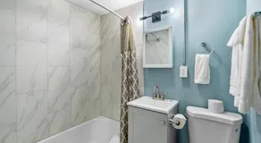 Broadway Inn - Image 3