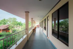 Kohloy Golden Park Hotel - Image 2